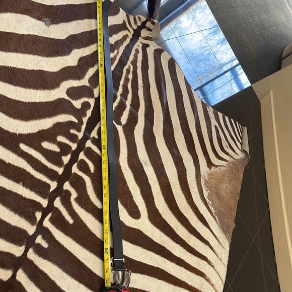 Gucci Black Leather Belt. - Picture 7 of 9